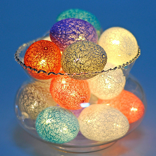 

Christmas Cotton Ball Egg String Lights LED Easter Egg String Lights