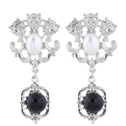 

Women's Drop Earrings Earrings Simple European Fashion Imitation Diamond Earrings Jewelry Gold / Silver For Party Daily Date Going out Weekend 1 Pair