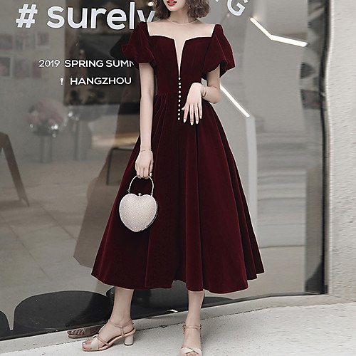 

A-Line Scoop Neck Tea Length Velvet Vintage / Red Cocktail Party / Prom Dress with Beading 2020