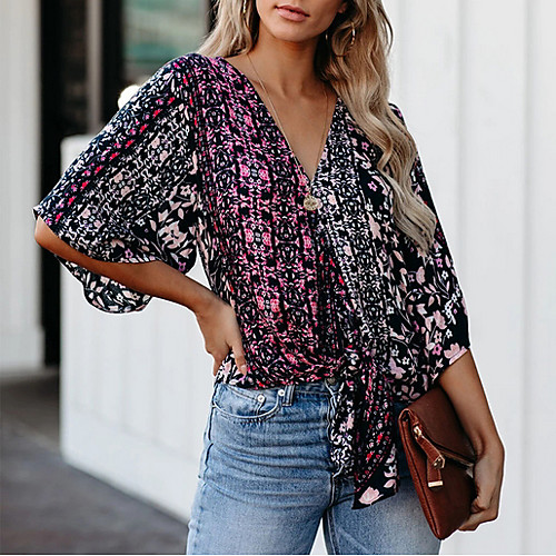

Women's Daily Blouse - Geometric Fuchsia