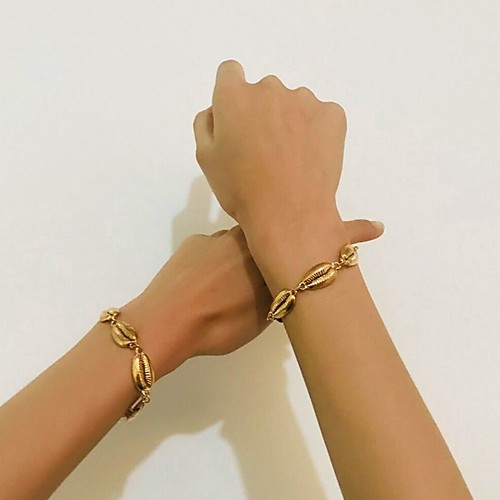 

Women's Bracelet Bangles Classic Wedding Birthday Vintage Theme European Trendy Casual / Sporty Ethnic French Alloy Bracelet Jewelry Gold / Silver For Date Festival