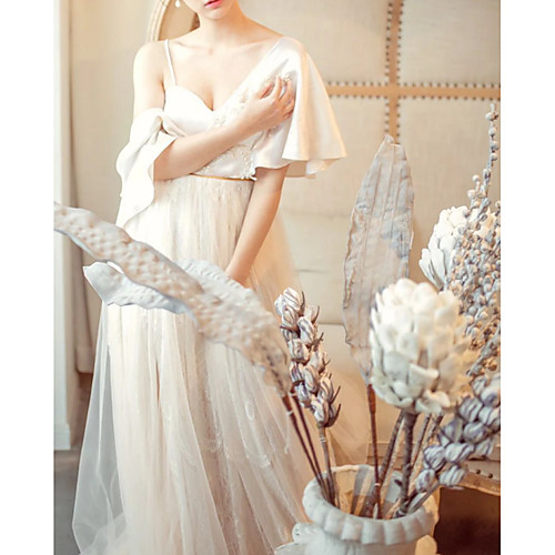 

A-Line V Neck Sweep / Brush Train Polyester Elegant / White Prom / Formal Evening Dress with Pleats / Beading 2020