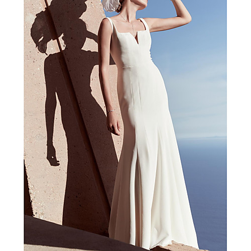

Sheath / Column V Wire Floor Length Satin Sleeveless Country / Beach Plus Size Wedding Dresses with Draping 2020