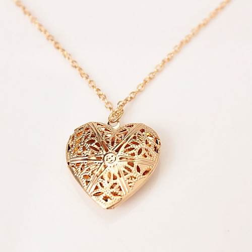 

Women's Pendant Necklace Necklace Friends European Romantic Casual / Sporty Sweet Chrome Gold Silver 45 cm Necklace Jewelry 1pc For Street Festival