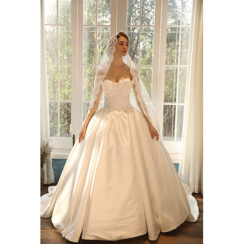 

Ball Gown Strapless Court Train Satin Strapless Romantic Wedding Dresses with Ruffles 2020