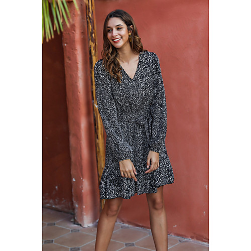 

Women's Black Dress A Line Geometric V Neck S M