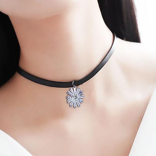 

Women's Necklace Friends European Romantic Casual / Sporty Sweet Chrome Silver 33 cm Necklace Jewelry 1pc For Street Festival
