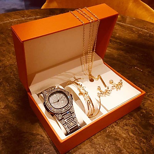 

Women's Steel Band Watches Classic New Arrival Black Silver Gold Stainless Steel Chinese Quartz Black Rose Gold Gold Calendar / date / day Chronograph Casual Watch 1 set Analog One Year Battery Life