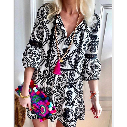 

Women's Black Dress Shift Print V Neck S M Loose