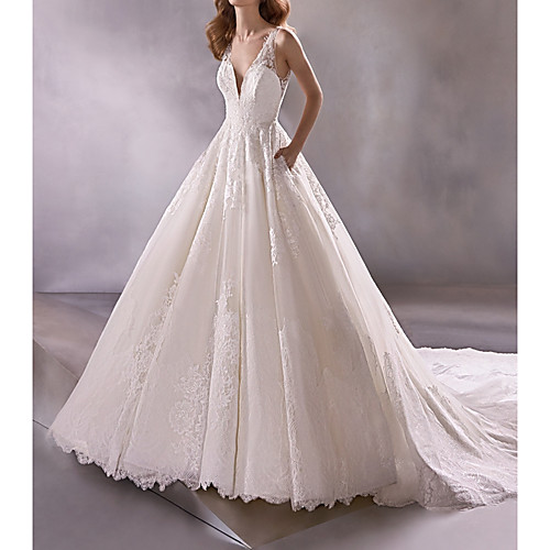 

A-Line Plunging Neck Court Train Lace / Tulle Sleeveless Country Plus Size Wedding Dresses with Lace 2020