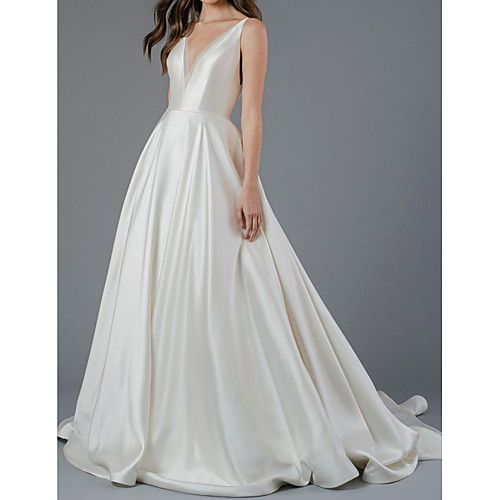 

A-Line V Neck Court Train Polyester Sleeveless Country Plus Size Wedding Dresses with Draping 2020