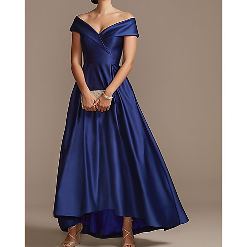 

A-Line Off Shoulder Asymmetrical Satin Short Sleeve Elegant Mother of the Bride Dress with Pleats Mother's Day 2020