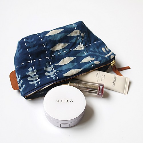 

Women's Canvas Clutch Plants Blue