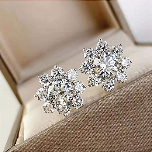 

1 carat Synthetic Diamond Earrings Silver For Women's Princess cut Ladies Luxury Elegant Bridal Wedding Party Evening Formal High Quality Pave 2pcs