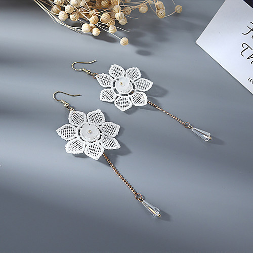 

Women's Drop Earrings Petal Simple Earrings Jewelry White For Date Vacation Street Festival 1 Pair