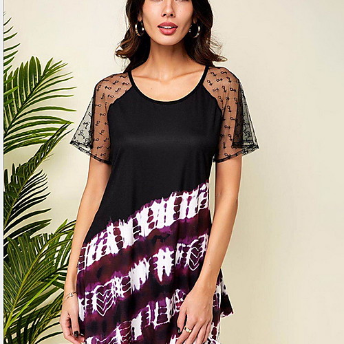 

Women's Daily T-shirt - Geometric Black
