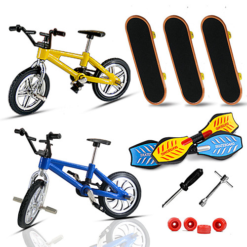 

7 pcs Finger skateboards Plastic with Replacement Wheels and Tools Party Favors for Kid's Gifts / Metal