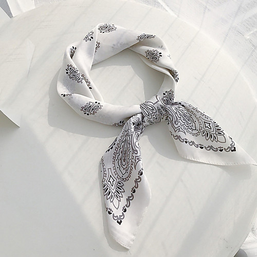 

Women's Basic Square Scarf - Print