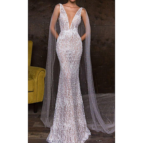 

Mermaid / Trumpet Wedding Dresses Plunging Neck Sweep / Brush Train Polyester Sleeveless Sexy Plus Size with Pearls Appliques 2020