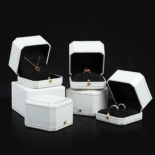 

Square Jewelry Packaging - White, Red 4 cm 7.5 cm 5.5 cm / Women's