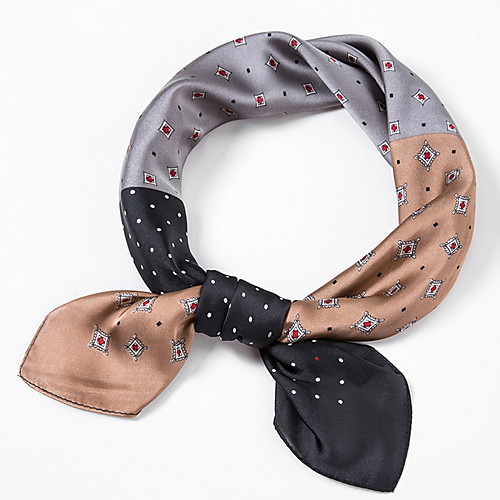 

Women's Basic Square Scarf - Print