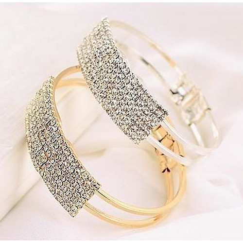 

Women's White Bracelet Bangles Hollow Out Star Stylish Trendy Alloy Bracelet Jewelry Gold / Silver For Party Evening Gift Formal Date Festival