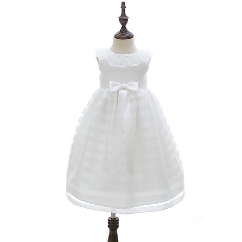 

Ball Gown Floor Length First Communion Christening Gowns - Polyester Sleeveless Jewel Neck with Lace / Bow(s)