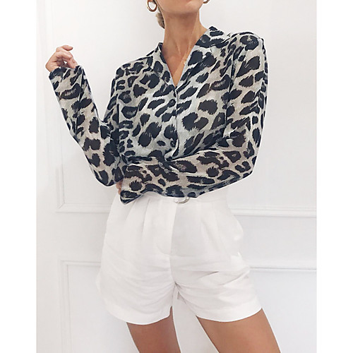 

Women's Daily Shirt - Leopard White