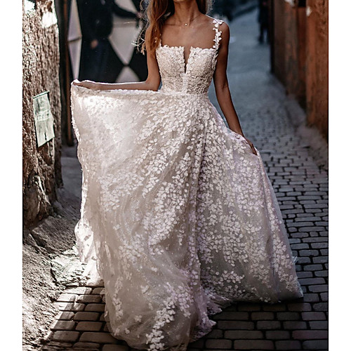 

A-Line Spaghetti Strap Sweep / Brush Train Polyester / Lace / Sequined Sleeveless Country Plus Size Wedding Dresses with Embroidery / Appliques 2020