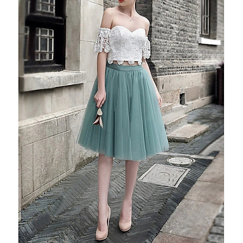 

Two Piece Sexy Green Homecoming Cocktail Party Dress Sweetheart Neckline Short Sleeve Knee Length Tulle with Pleats Lace Insert 2020
