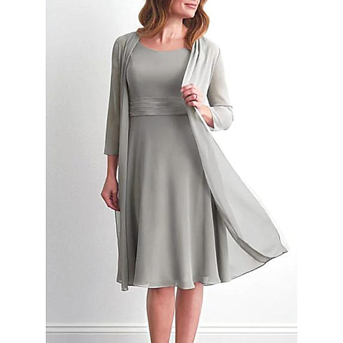 

Two Piece / A-Line Jewel Neck Knee Length Chiffon / Satin 3/4 Length Sleeve Elegant Mother of the Bride Dress with Pleats Mother's Day 2020