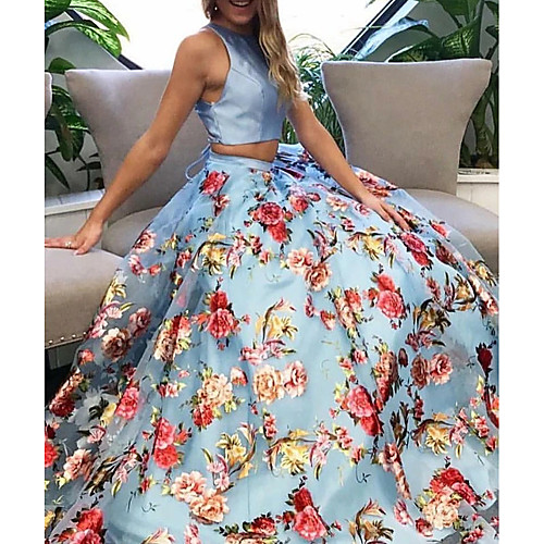 

Two Piece Floral Blue Engagement Formal Evening Dress Halter Neck Sleeveless Sweep / Brush Train Polyester with Pattern / Print 2020