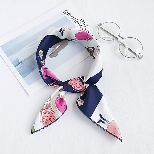 

Women's Basic Square Scarf - Print