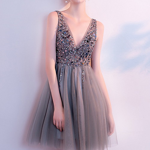 

A-Line Sexy Grey Engagement Cocktail Party Dress V Neck Sleeveless Short / Mini Tulle with Pleats Sequin 2020