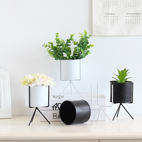 

1Pc Iron Tripod Bucket Plant Flower Pot Planter Home Office Desktop Decor
