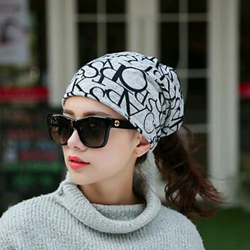

Women's Basic Acrylic Floppy Hat-Floral All Seasons Light gray Black