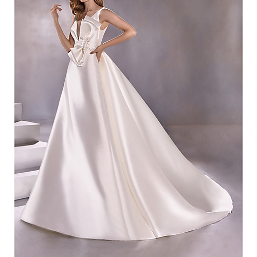 

A-Line Plunging Neck Sweep / Brush Train Satin Sleeveless Vintage Plus Size Wedding Dresses with Bow(s) 2020