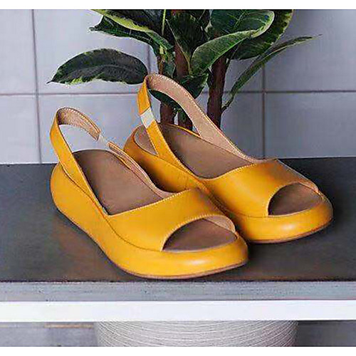 

Women's Sandals Flat Sandal Summer Flat Heel Round Toe Daily PU White / Yellow / Red