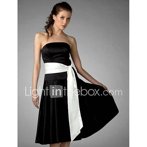 A line Strapless Knee length Satin Bridesmaid/Wedding Party Dress