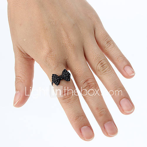 Retro Black Drill Bow Ring