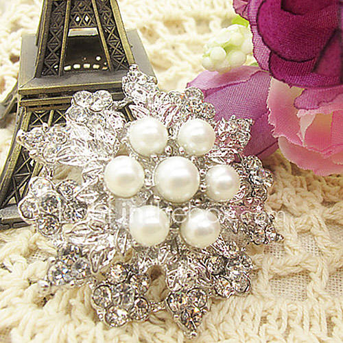 Womens Pearl Flower Brooch