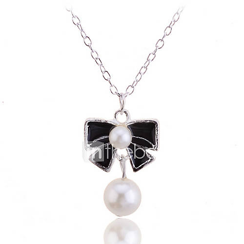 Sliver Planted Pearl Bowknot Pattern Necklace