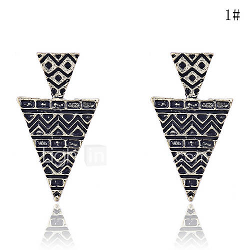 Lureme Vintage Carve Triangle Earrings(Assorted Color)