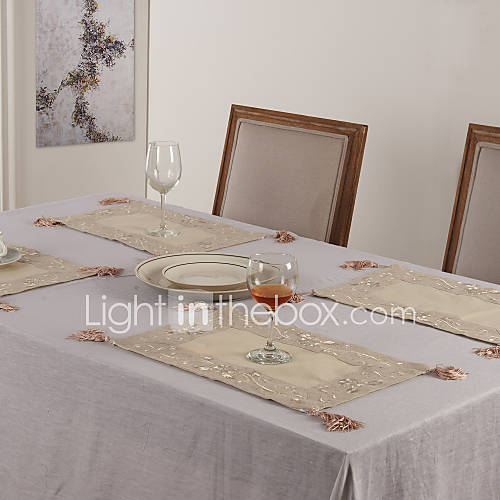 11X17 Modern Style Linen and Poly Beige Placemats