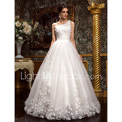 A line/Princess One Shoulder Floor length Tulle Wedding Dress