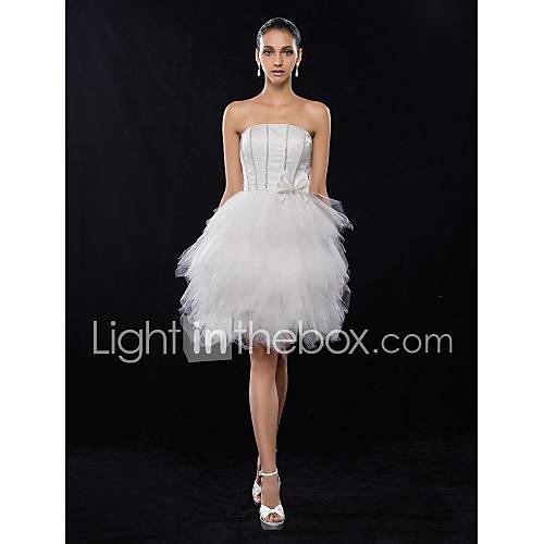 A line/Princess Strapless Knee length Satin And Tulle Cocktail/Prom Dress