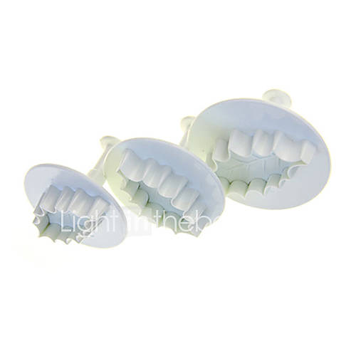 Leaf Shape Cake Cutter Set Of 3 Pieces