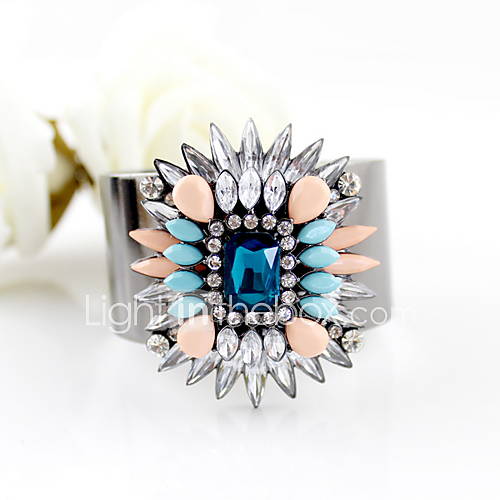 Amazing Alloy With Rhinestone Cuff Bracelet