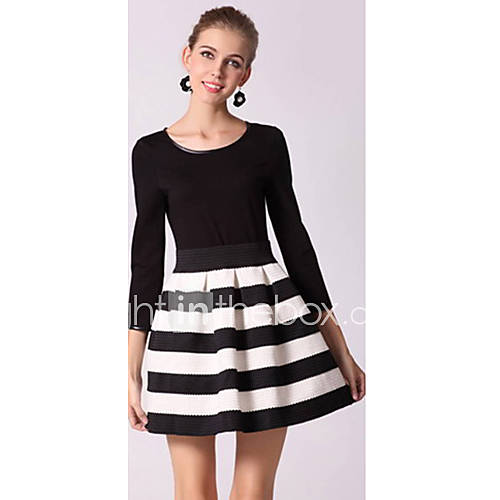 Slim Waist Black And White Striped Women Long Sleeved Dress