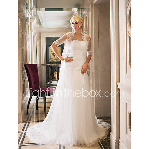 Sheath/Column Strapless Court Train Tulle And Lace Wedding Dress (699594)